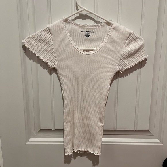 Brandy Melville Tops Brandy Melville White Ruffle Knitted Top Poshmark